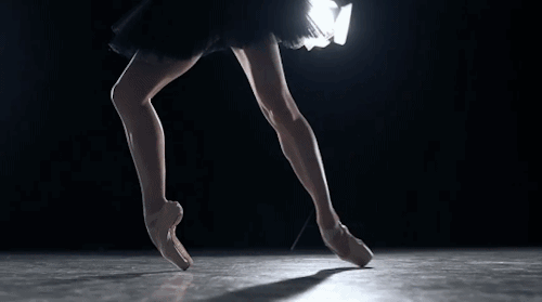 【砚外之艺】NisianHughes的10+张惊艳的芭蕾舞摄影作品！_平台