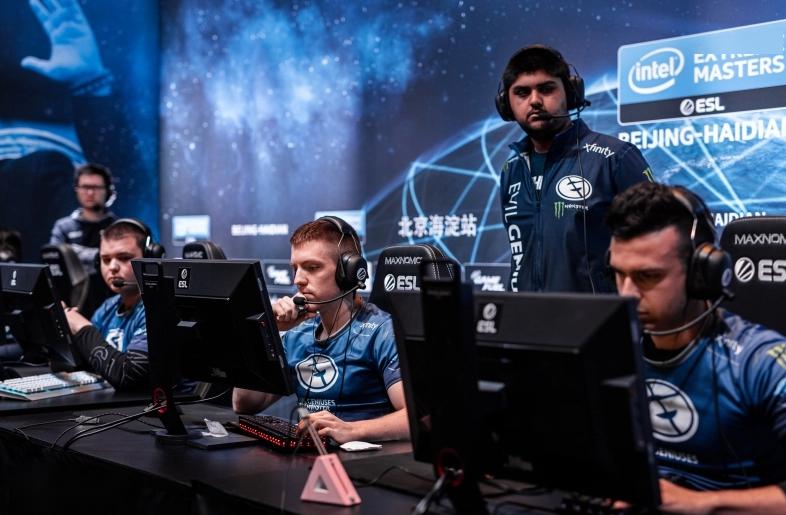 tarik：ImAPet：我与stanislaw和tarik水火不容早已不是什么秘密，