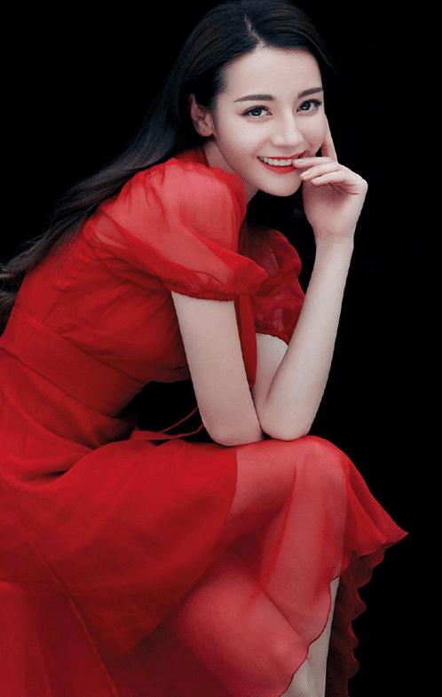 什么才算浓妆艳抹 1f0e23533cf841aa97645869a16b7888.jpeg