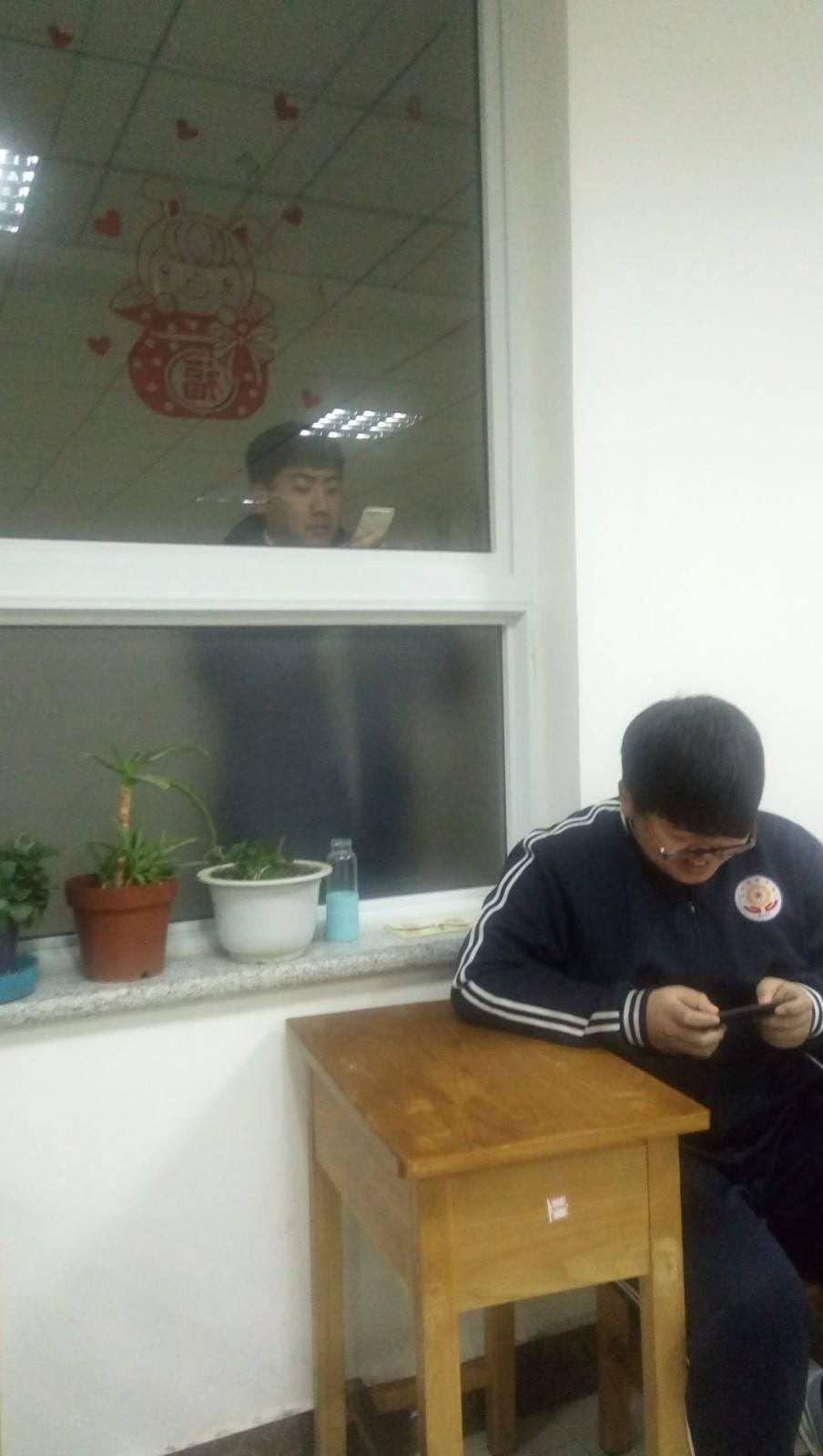 大型恐怖片之窗外有眼