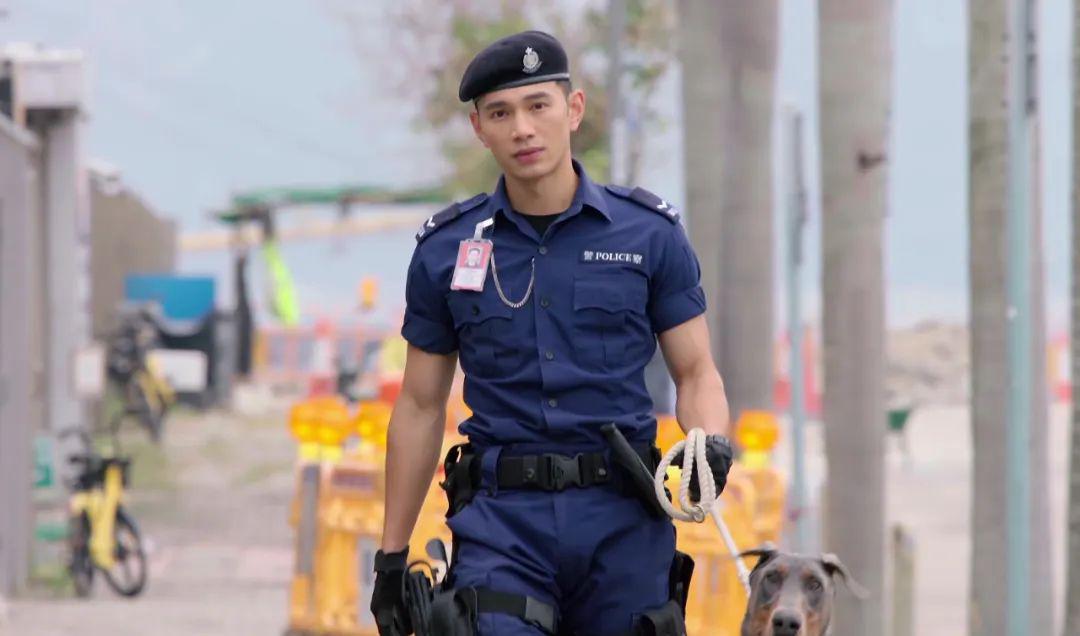 《机场特警》有大量场景是在香港赤鱲角机场实地拍摄,将实境呈现在