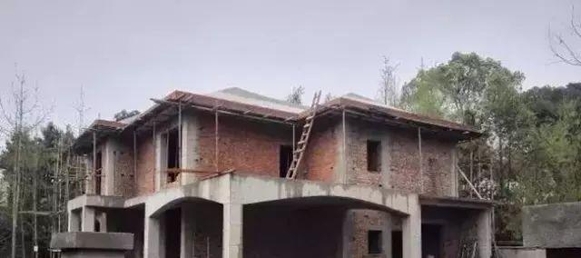 怎样才能赚到钱盖别墅 7f398074048b47aeade5ac310b2a07e7.jpeg