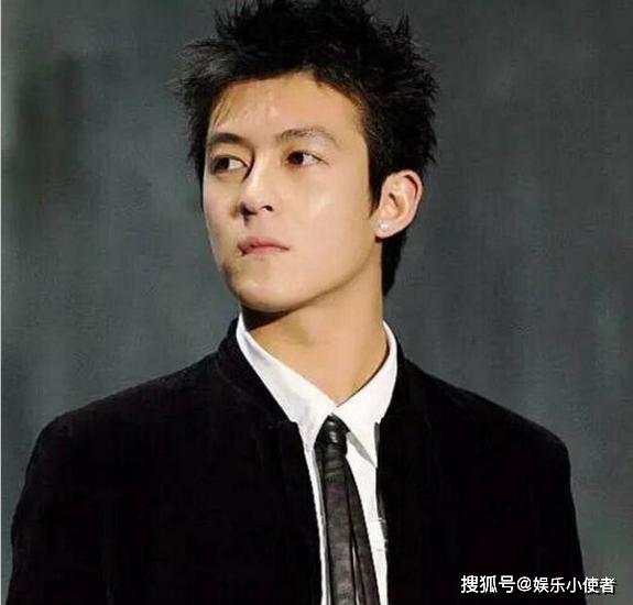对比现在的小鲜肉来看当初的陈冠希,说他是"颜王"过分吗?