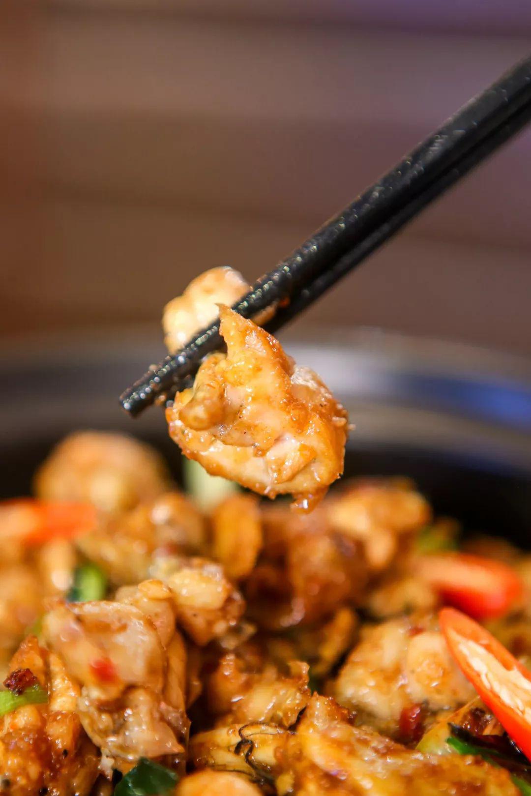 叹佬鸡煲霸气回馈,不到65元2~3人享用招牌鸡煲!