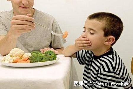 『厌食症』这三件事引发孩子得厌食症家长注意孩子怎么得厌食症
