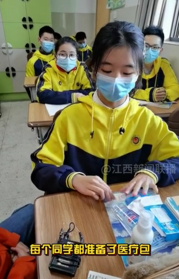 #年级#9省份高三年级同日开学！有学校上来就考试……