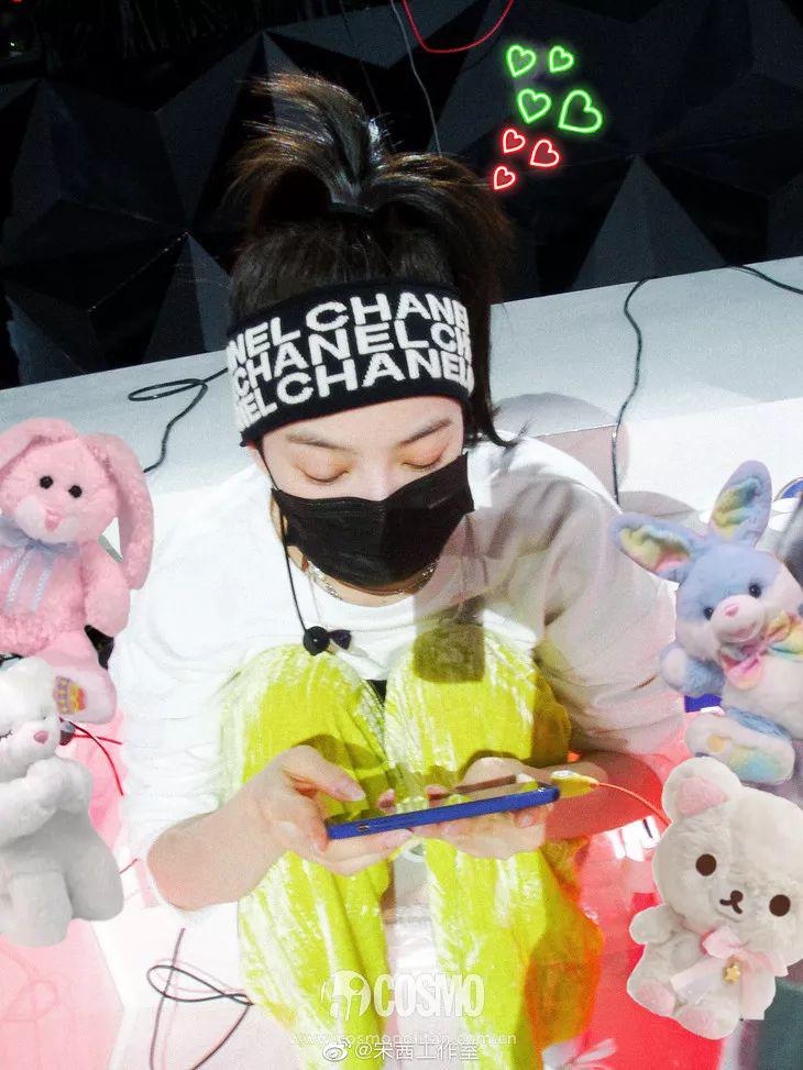 【风衣】女明星复工第一波街拍大赏：老选手发挥稳定/新选手惊艳亮相