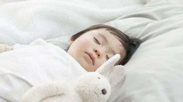 怎么做到深睡眠时间长一点 33c68e5e1762406d9f707dbfad17f776.jpeg