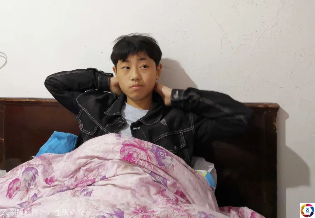 男子嗜赌输掉二十多万，老婆走了他方醒悟，今