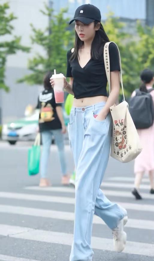 734bd695595e4393a8cb971787c4cc25.jpeg