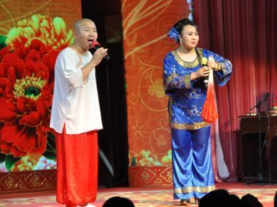 因接私活被赵本山雪藏险闹翻，后被师父带上春