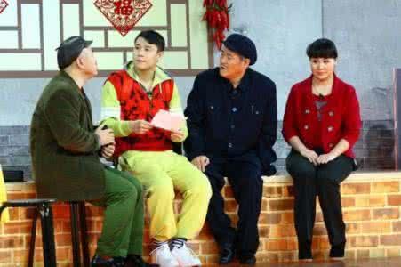 因接私活被赵本山雪藏险闹翻，后被师父带上春