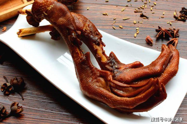 狮头鹅的做法大全 9981f1f0cfb04ae097c60b16752aff6f.jpeg