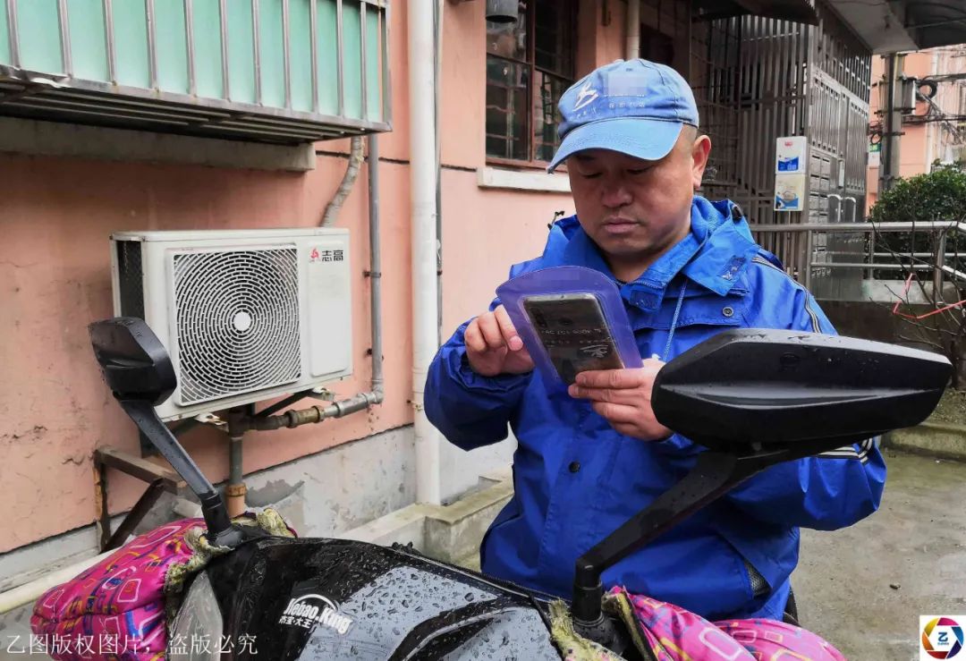 男子嗜赌输掉二十多万，老婆走了他方醒悟，今