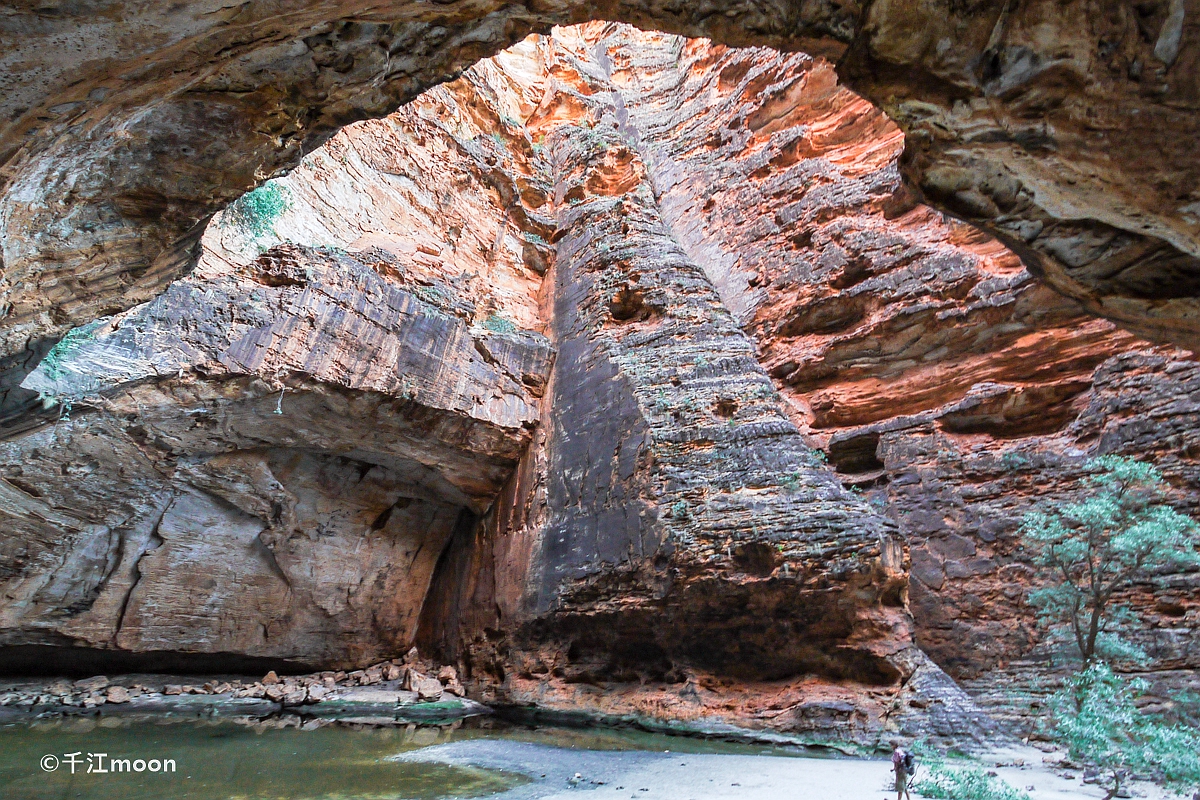 这个3.5亿年的岩石群，是澳洲的旷世奇观，被称为地球的脊柱!