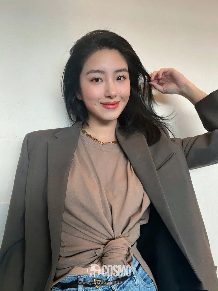 【风衣】女明星复工第一波街拍大赏：老选手发挥稳定/新选手惊艳亮相