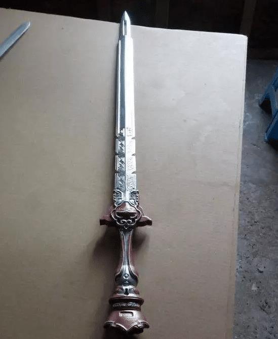 原创秦时明月:罗网最想拥有的四把刺客之剑,含光剑可排第一