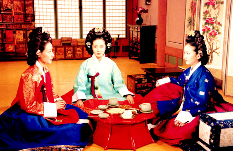 在文定皇后逝世后，兰贞与尹元衡也被迫自杀于黄海道，《女人天下》随之