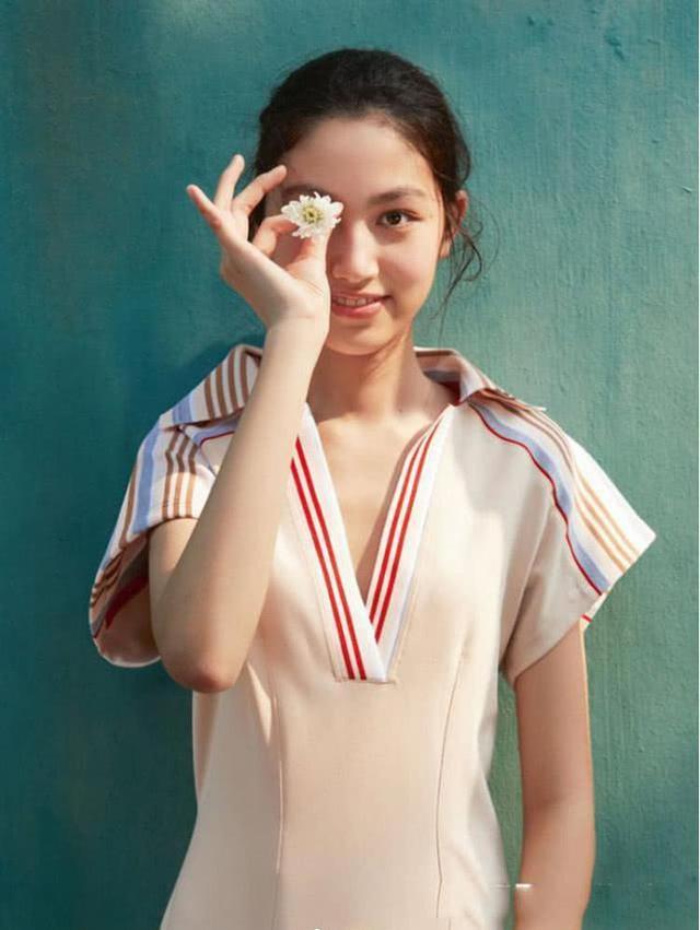 「Ella」却被爸爸猪扒脸拖累,换头前被嘲“原始人”?妈妈是艳星李丽珍