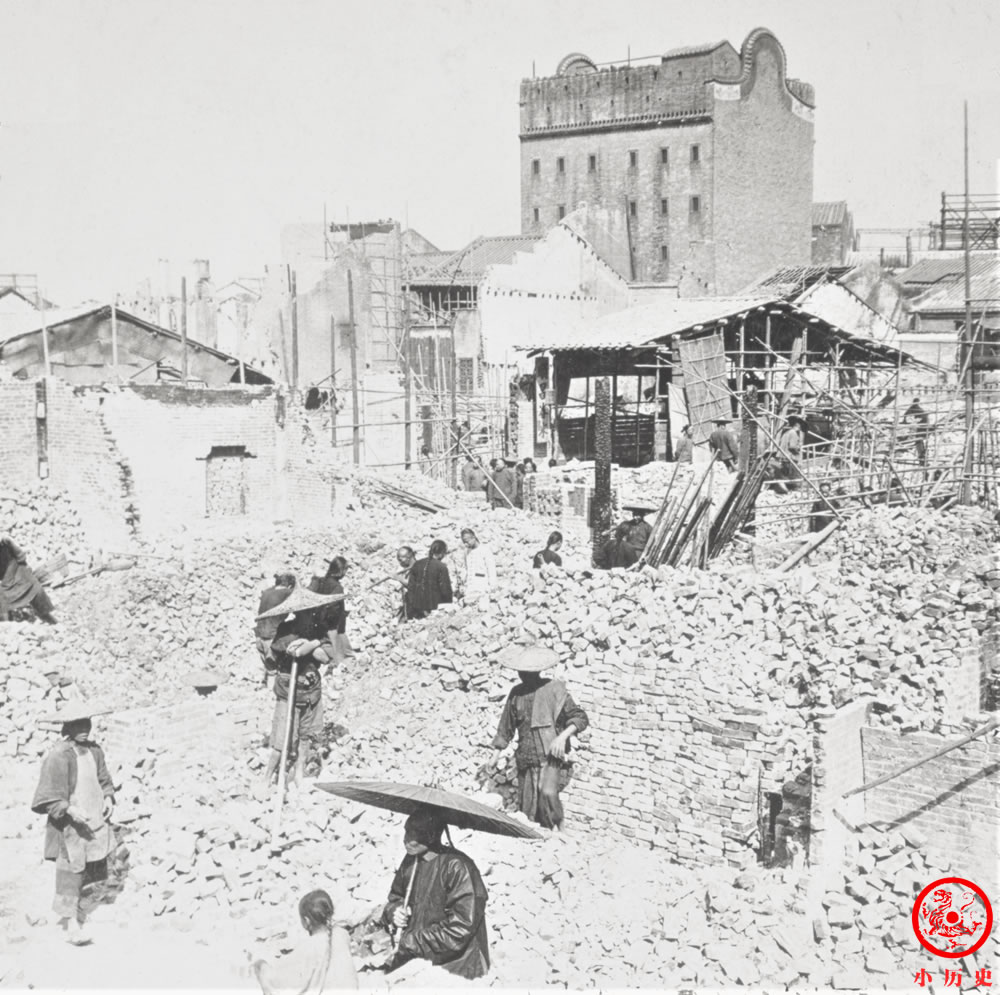 大火过后,房屋变废墟.这类灾害现场能保存下来,实属难得.