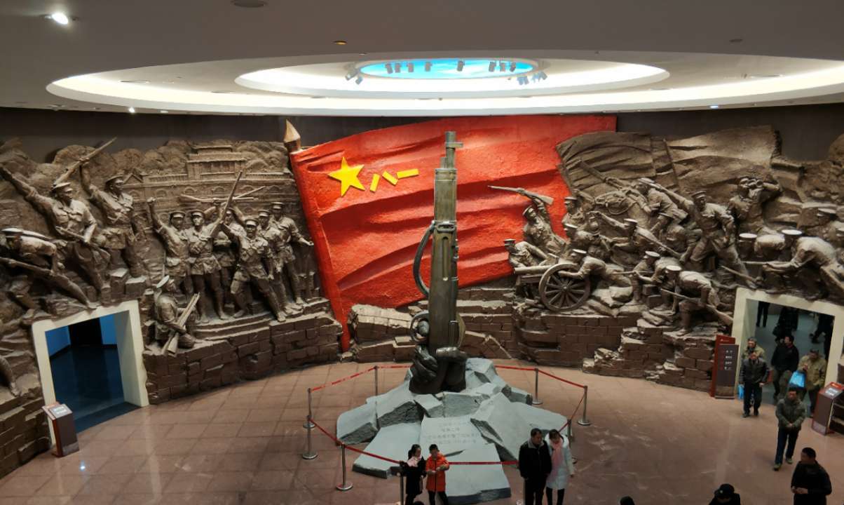 南昌八一起义纪念馆是为纪念南昌起义而设立的专题寄铑馆.