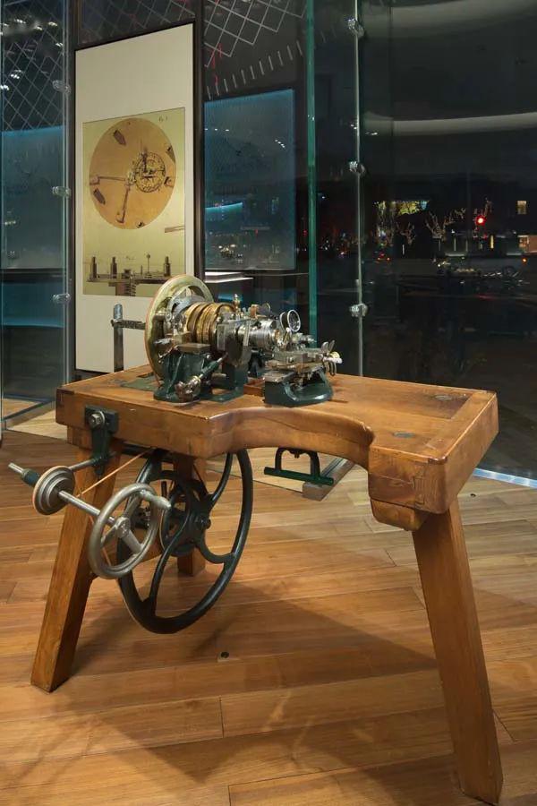 2020ʱ�Ʋ�ͣ| ����:�����ڴ����ʱ��֮��