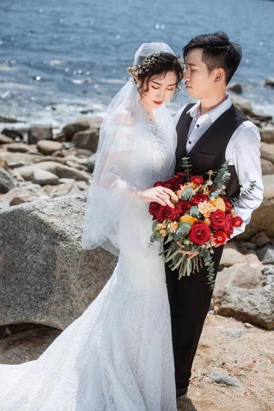 恭贺杨元生肖德芝爱女杨美与爱婿李光达喜结良缘姐夫吴发宣姐姐杨凤携