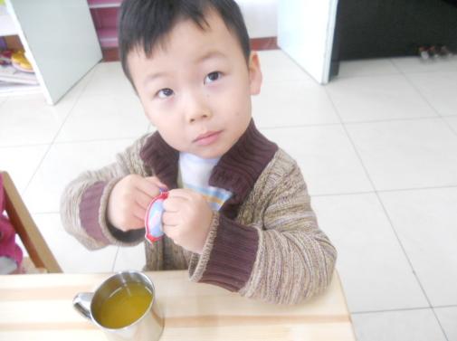 【孩子】每天喝一碗，孩子长高个，补钙质，比吃钙片好它称为“补钙库”