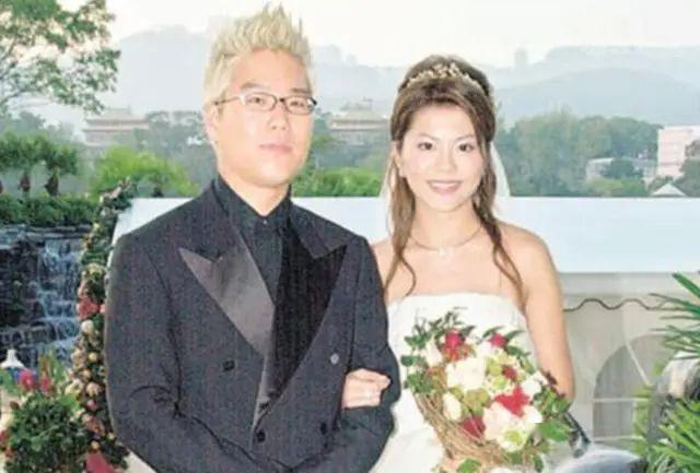 林晓峰43岁妻子近照染金发气质好夫妻结婚10多年却买不起房子