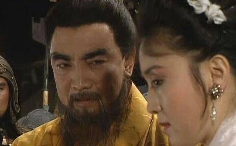 原创关羽和曹操都想得到的美女,结果嫁给一个碌碌无为的没有名气的人