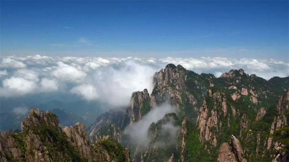 位于我国的三座"仙山", 每一座都充满着"仙气", 让人流连忘返