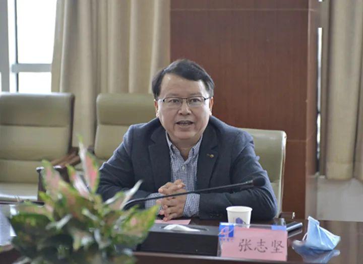 中梁地产集团中部大区总裁张志坚,执行总裁许颖超,单倍佩,建工集团