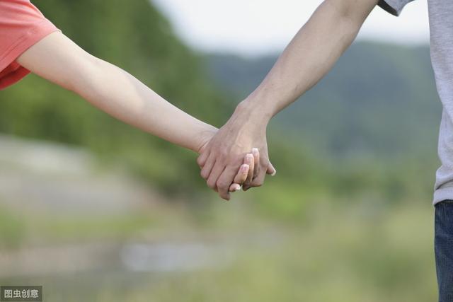 夫妻之间,信任是相互的,证明自己"值得信任",很重要