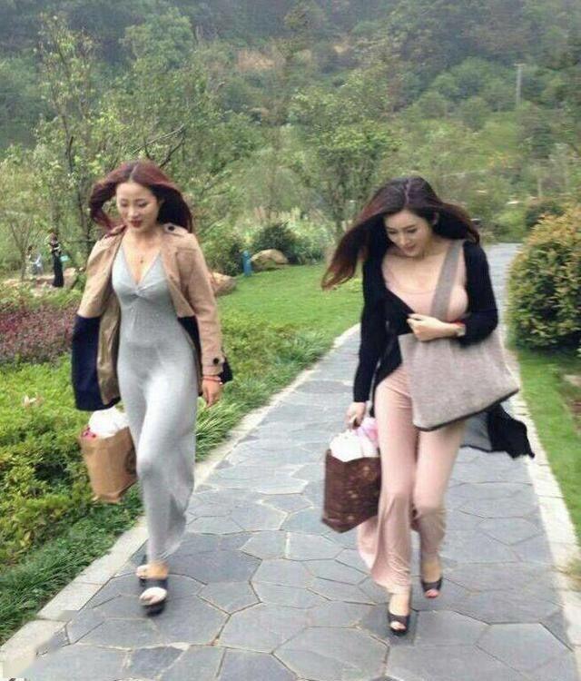 搞笑:厉害的女司机,看到第一个我就笑了!_嫂子