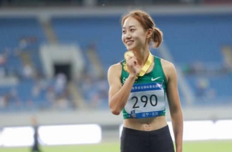 中国田径又出高颜值美女1米84跳高新女神抢戏网友女神美了