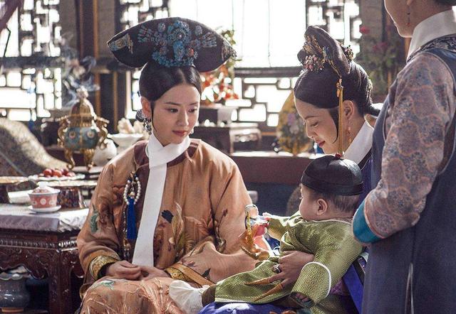 雍正初|她是最早服侍乾隆的丫鬟，一不小心生下皇长子，死后与乾隆葬一起