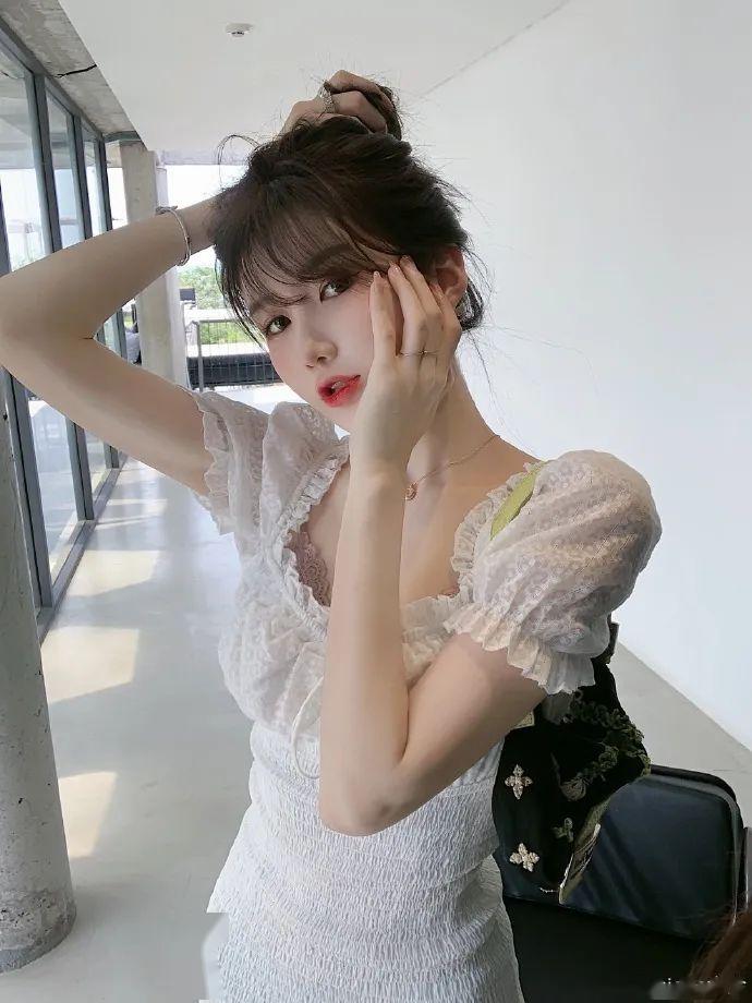 ins应该关注的博主 b52f6da7b657476c9d80eaf64662f222.jpeg