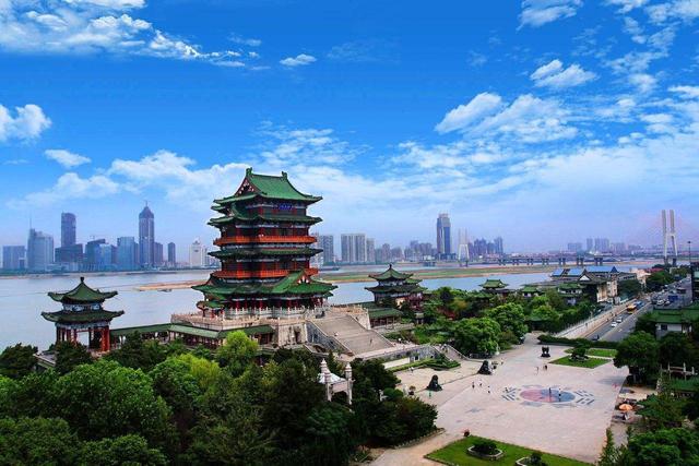 历史|江西农民称祖先是开国皇帝，祖传4本族谱，专家：值100万建议上交