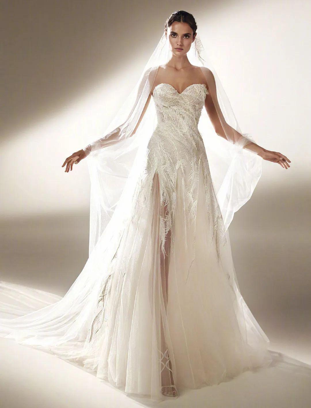 pronovias旗下的高定婚纱丨全手工西班牙打造张弛有度的游走于简约和
