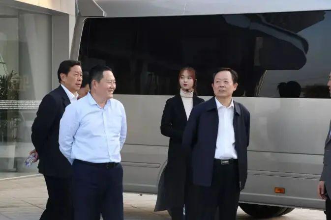 数字经济大潮下阿里巴巴华为浪潮为何扎堆河南
