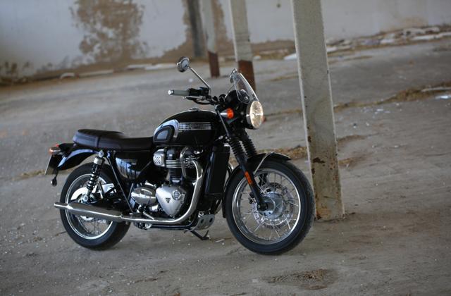 车评:英伦复古双杰,品味凯旋bonneville t100/t120的魅力