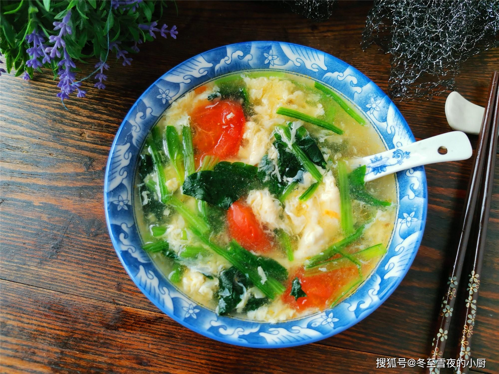菠菜豆腐汤怎么做好吃补钙健骨？