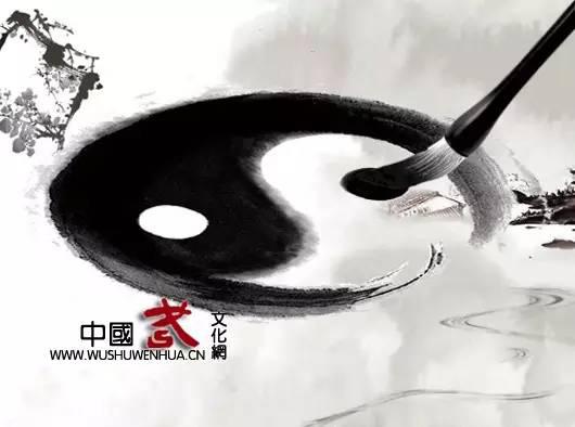 「一生二,二生三,三生万物」,"一"生"二"是一个整体分化为相对矛盾的