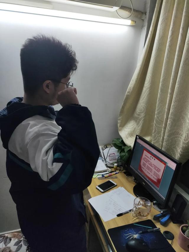 #高考#决胜高考” 线上誓师大会南武中学举行2020届高三“逆行飞扬