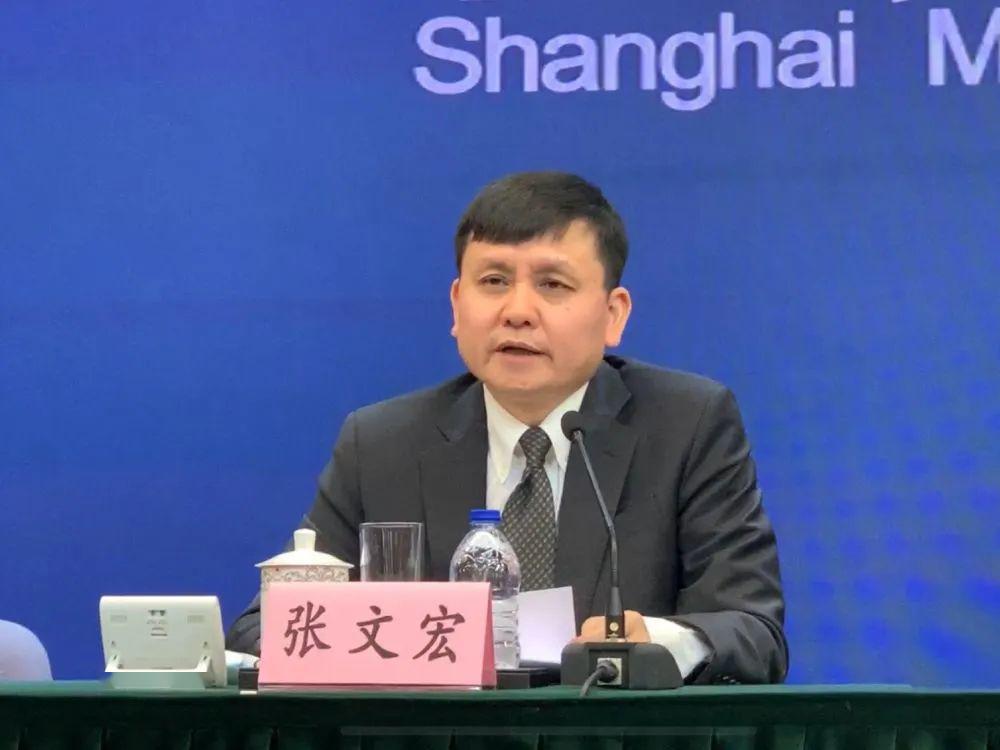 张文宏用放大镜复盘上海疫情防控体系