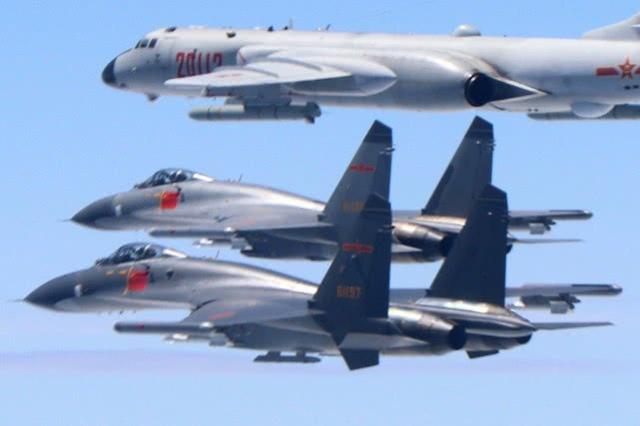 台媒：解放军多型军机在台湾西南方海域执行远