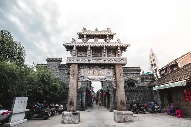 的看点,历史上繁荣的金东门老街区还保留着不少明清时期的民居和古迹