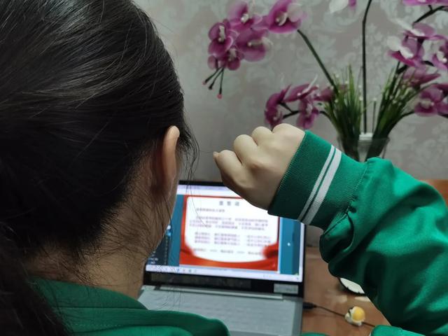 #高考#决胜高考” 线上誓师大会南武中学举行2020届高三“逆行飞扬