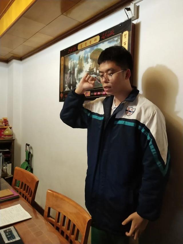 #高考#决胜高考” 线上誓师大会南武中学举行2020届高三“逆行飞扬