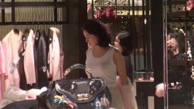 &#39;&#39;霸王花&#39;&#39;胡慧中：让初恋为其自首入